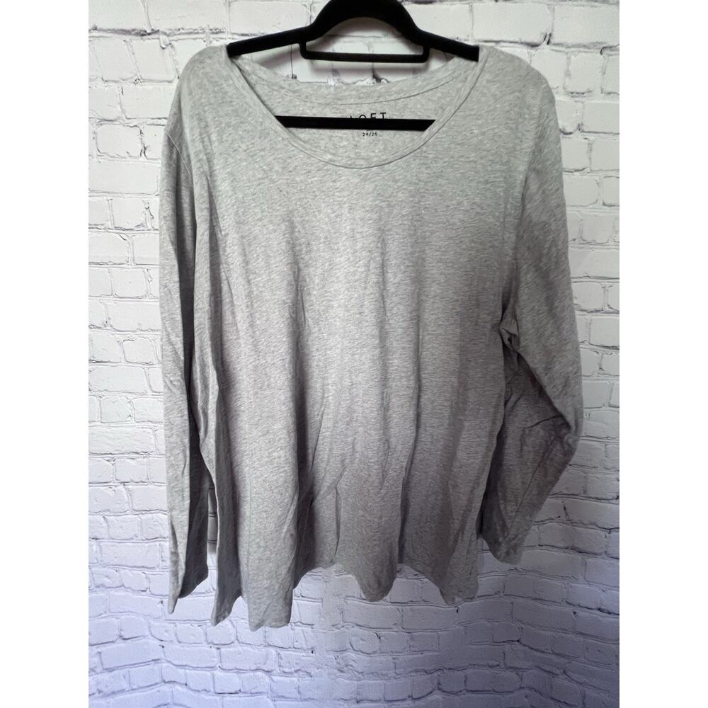 Loft Plus Size Grey Long Serve T-shirt Size 24/26